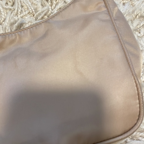 Prada Re-edition Nylon Bag Nude - Picture 3 of 9